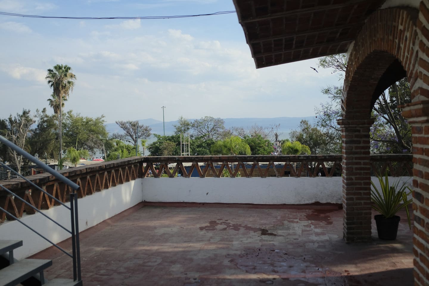 Terraza con vista al lago